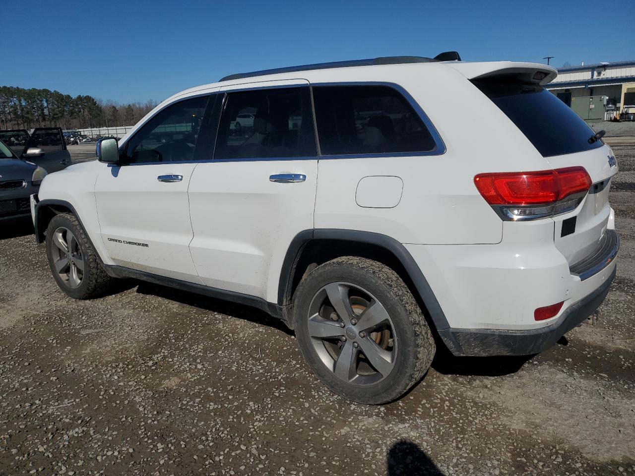 2015 Jeep Grand Cherokee - Image 2