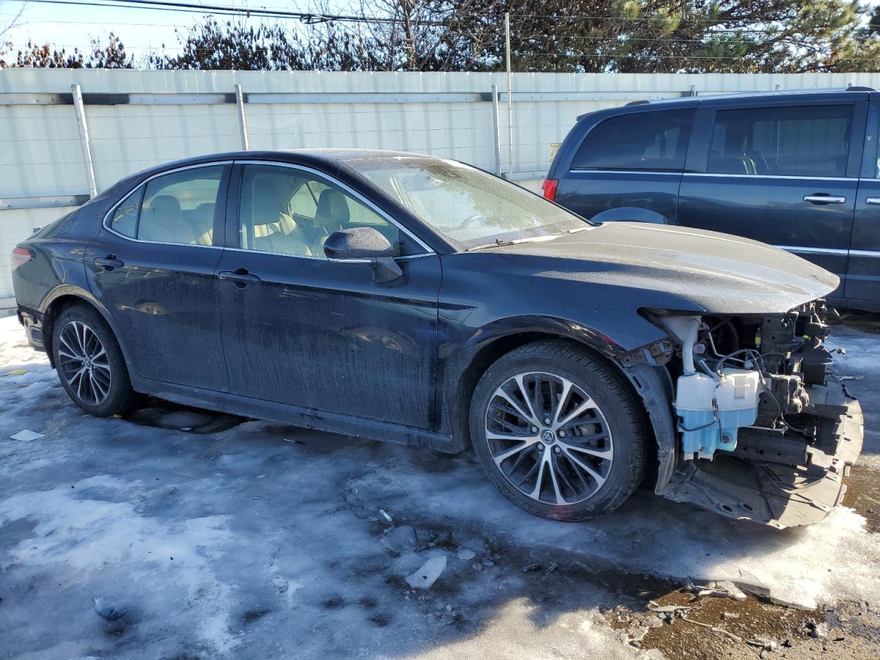 2018 Toyota Camry - Image 4