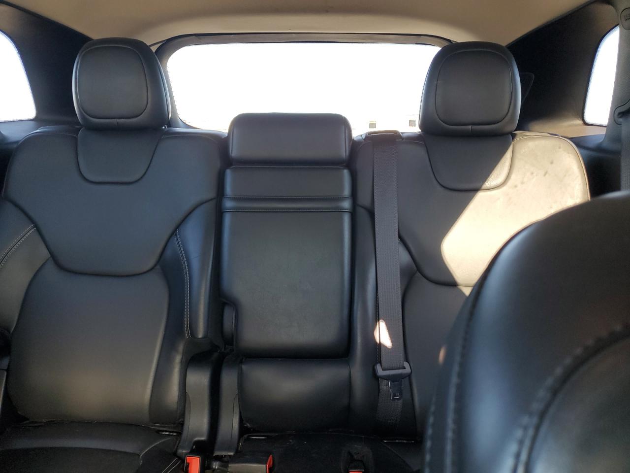 2018 Jeep Grand Cherokee - Image 10