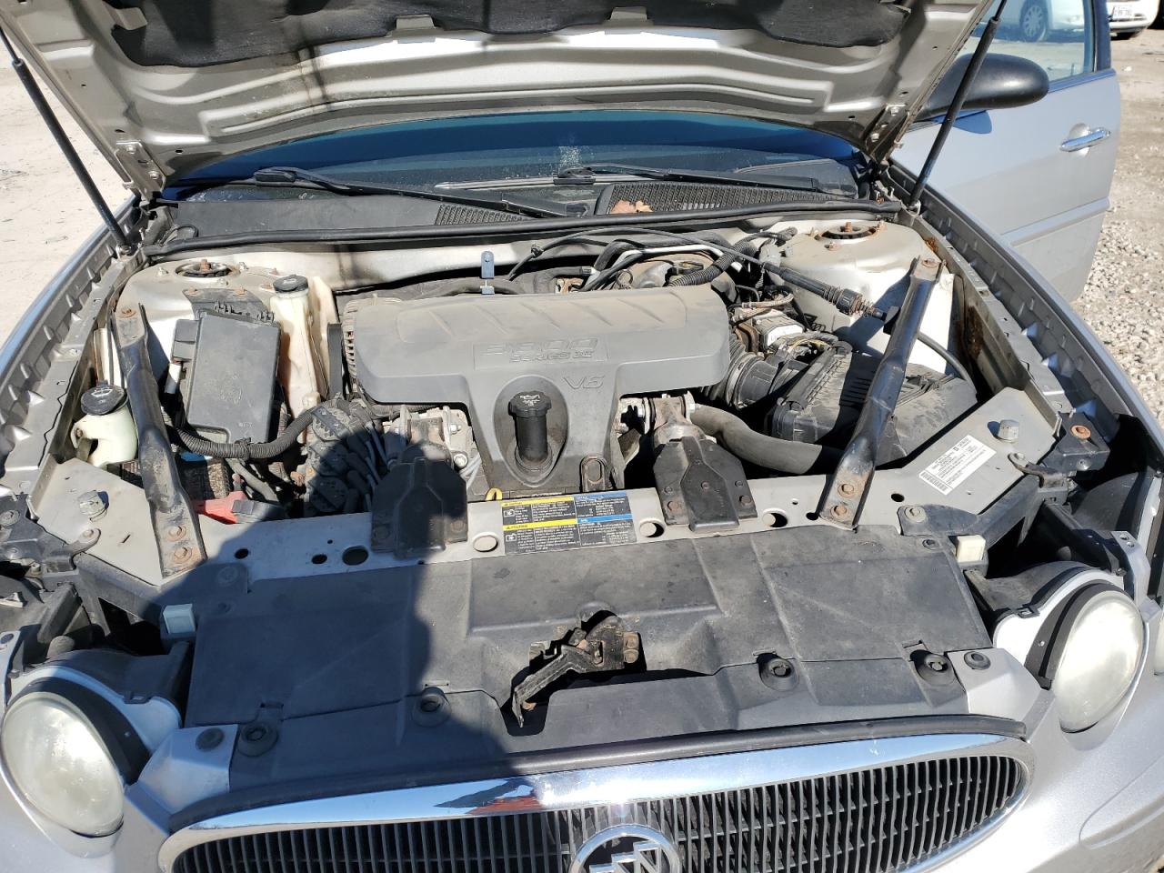 2007 Buick LaCrosse - Image 11