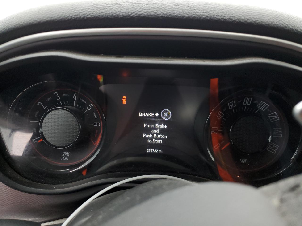 2019 Dodge Challenger - Image 9