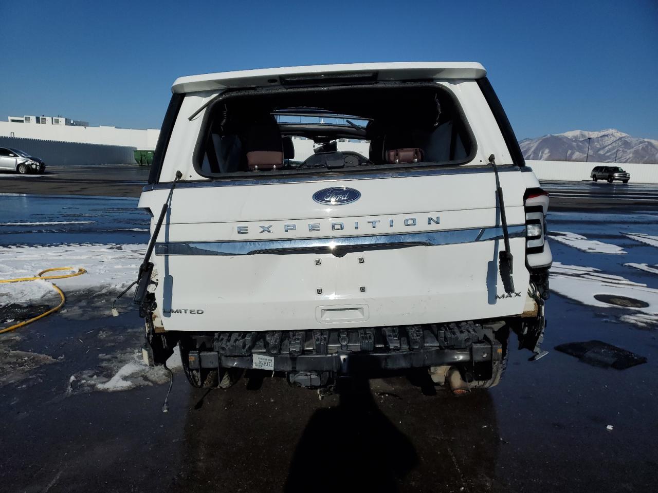 2023 Ford Expedition - Image 6