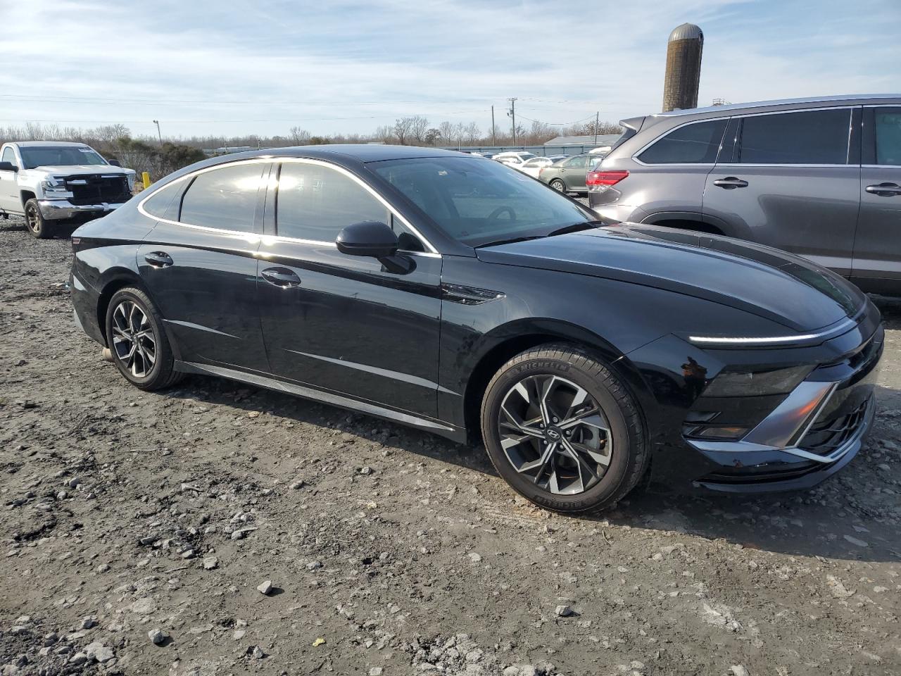 2024 Hyundai Sonata - Image 4