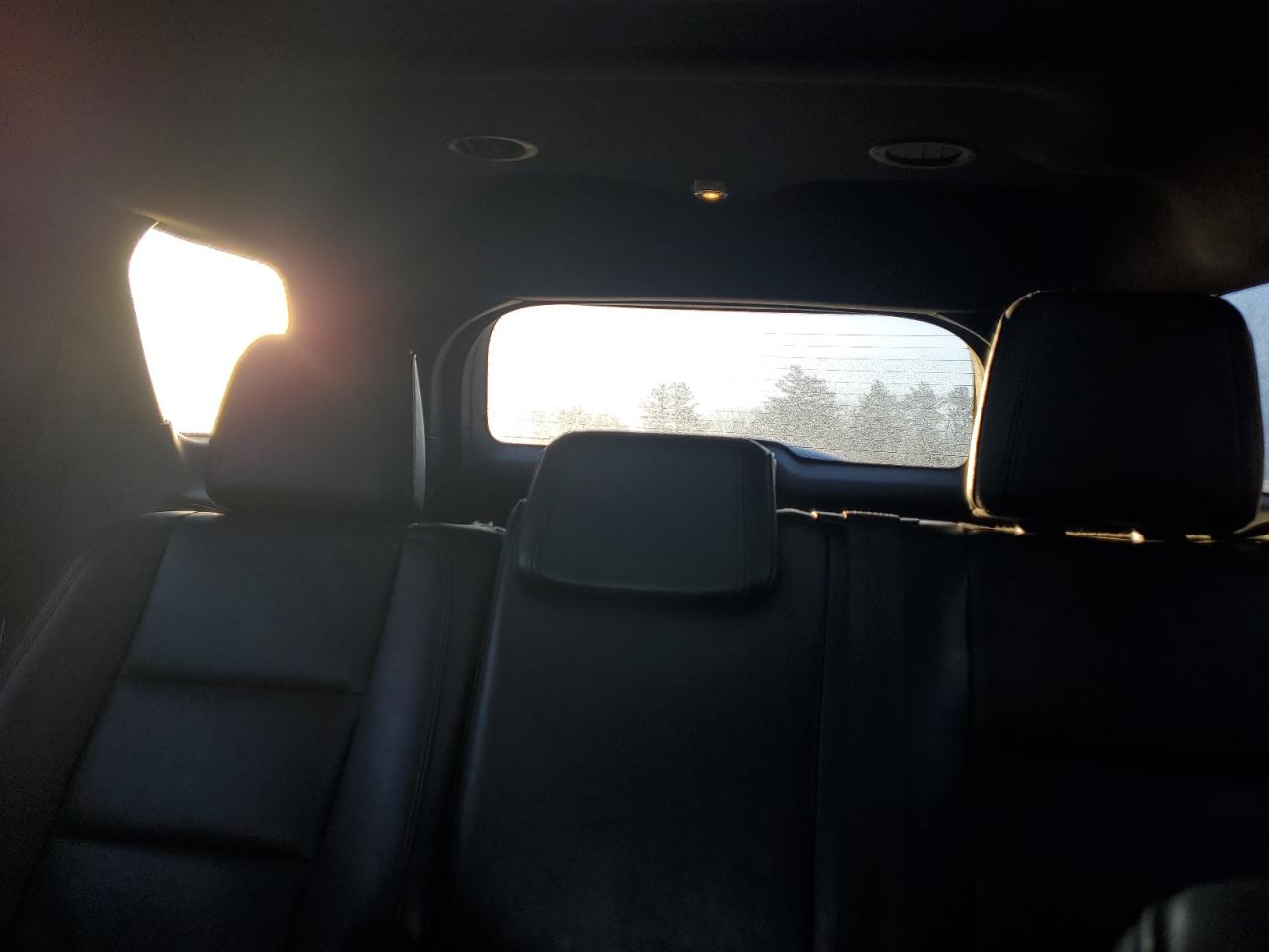 2011 Ford Explorer - Image 10