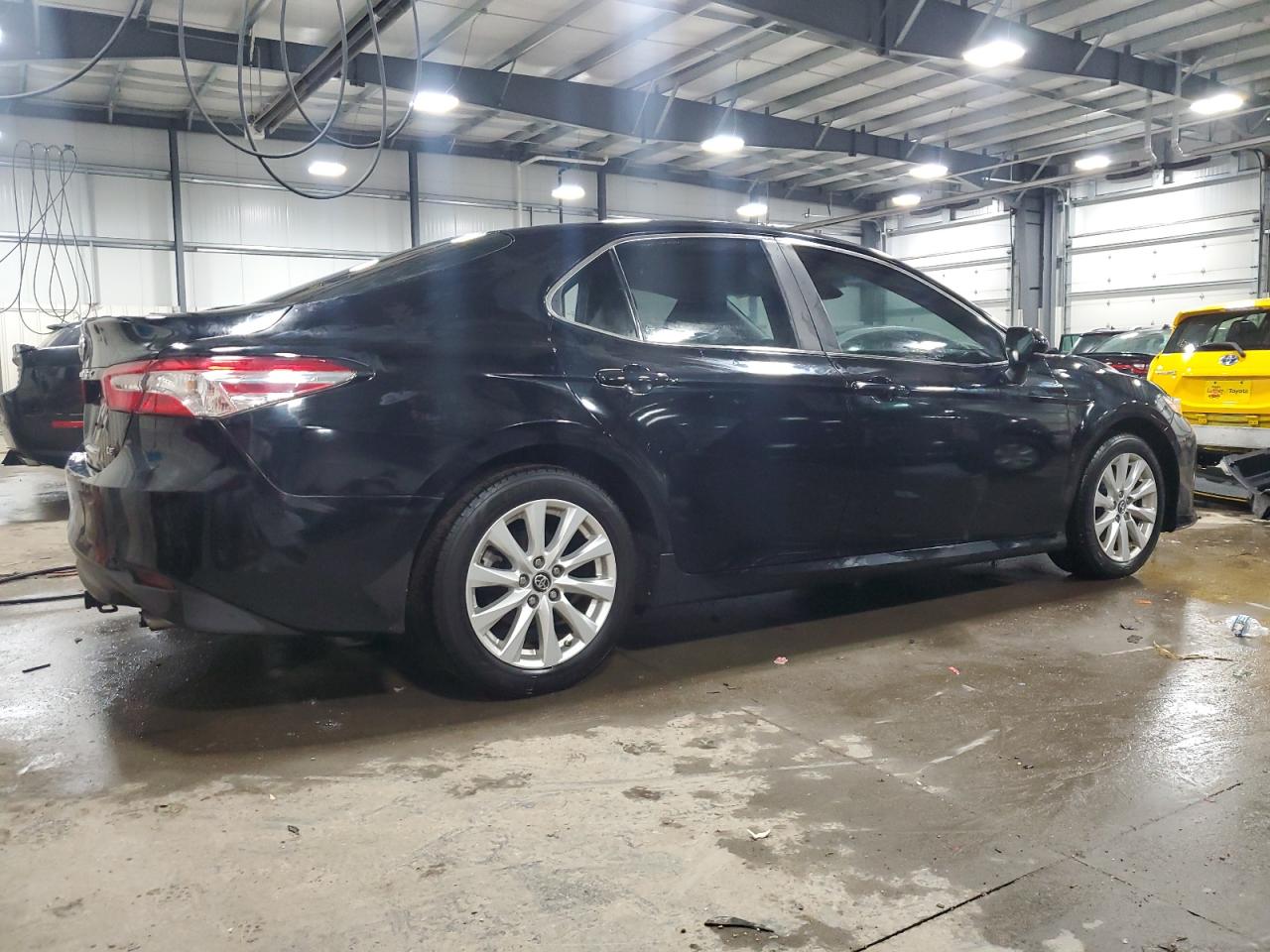 2018 Toyota Camry - Image 3