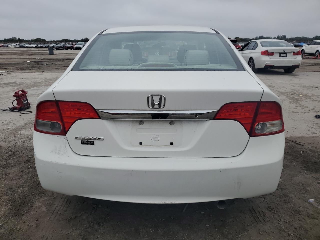 2010 Honda Civic - Image 6