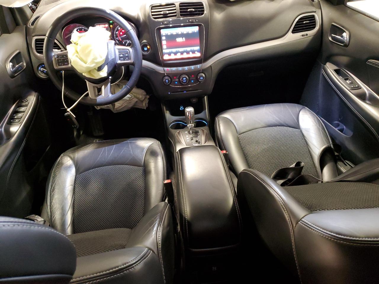 2019 Dodge Journey - Image 8
