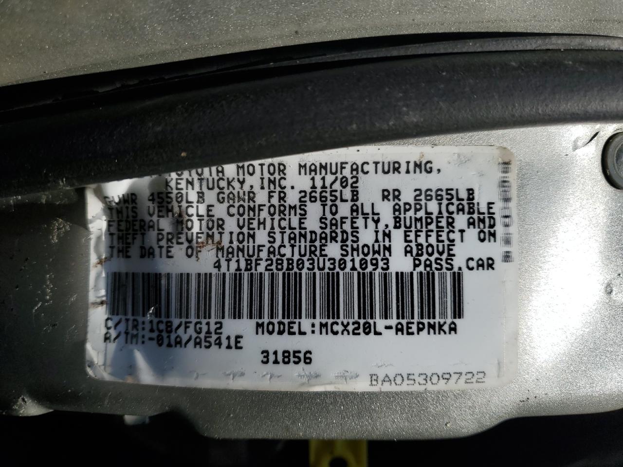 2003 Toyota Avalon - Image 13