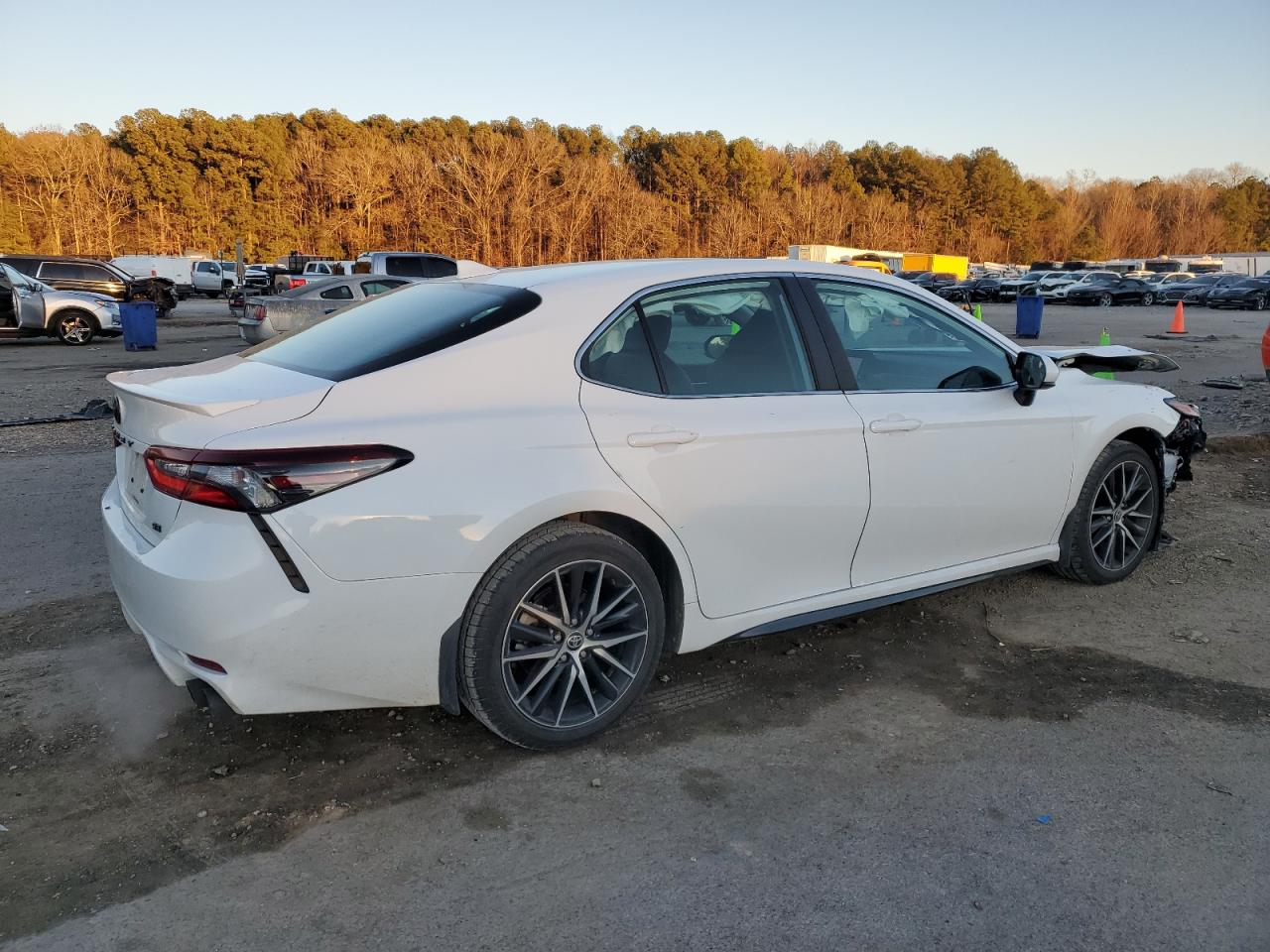 2021 Toyota Camry - Image 3