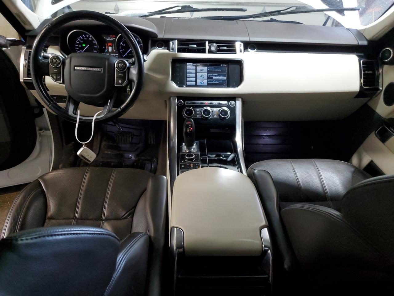 2014 Land Rover Range Rover - Image 8