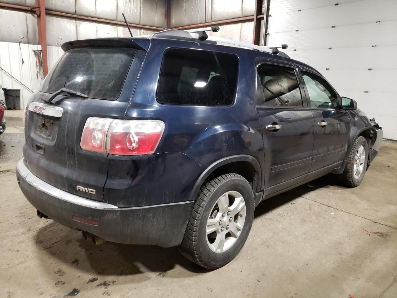 2011 GMC Acadia - Image 3