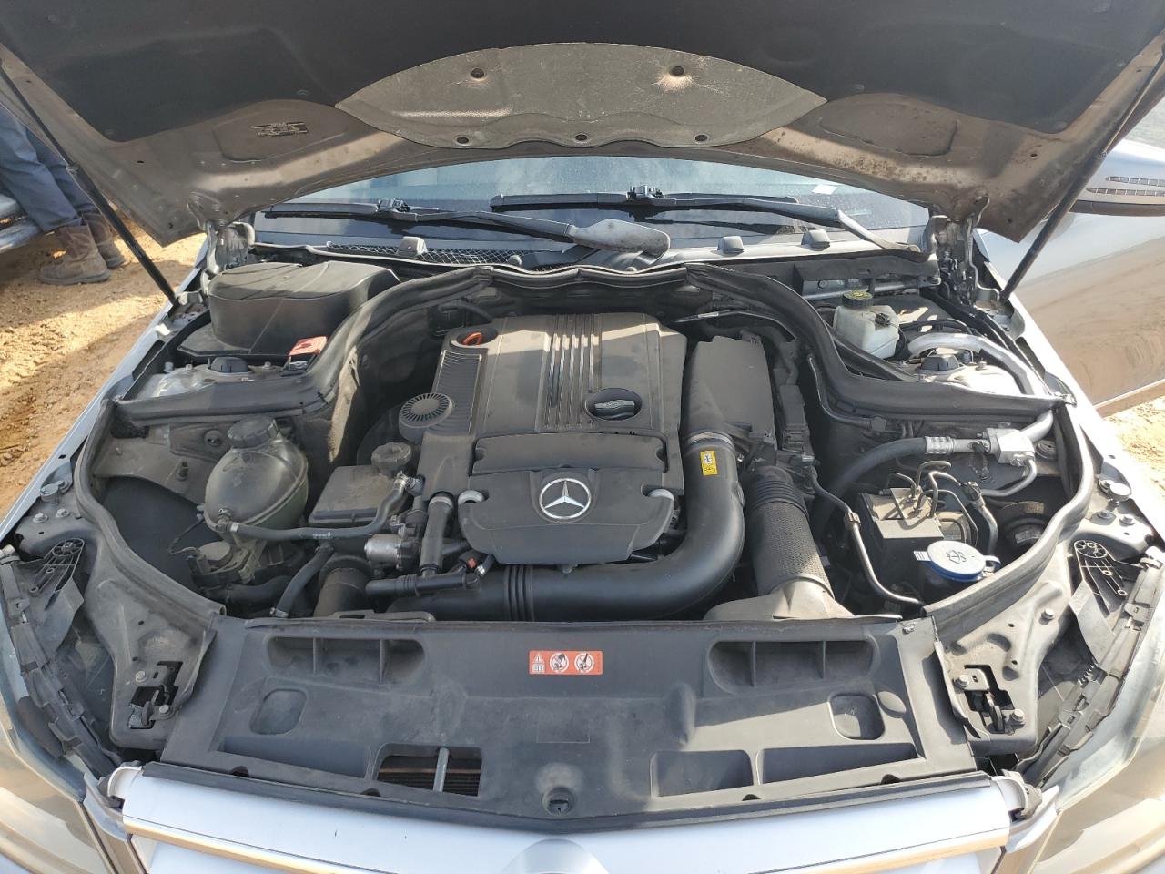 2012 Mercedes-Benz C-klasse - Image 11