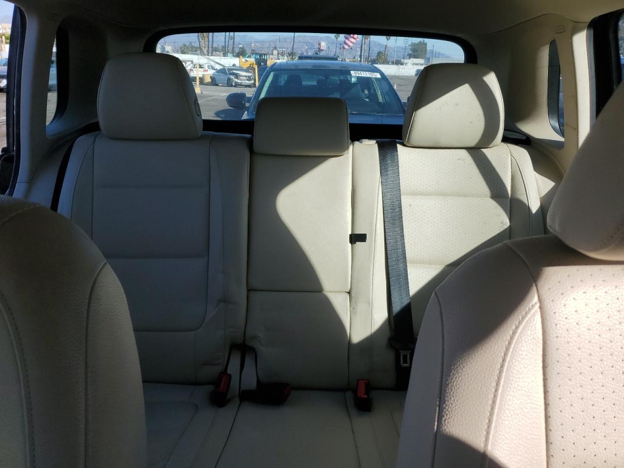 2017 Volkswagen Tiguan - Image 10
