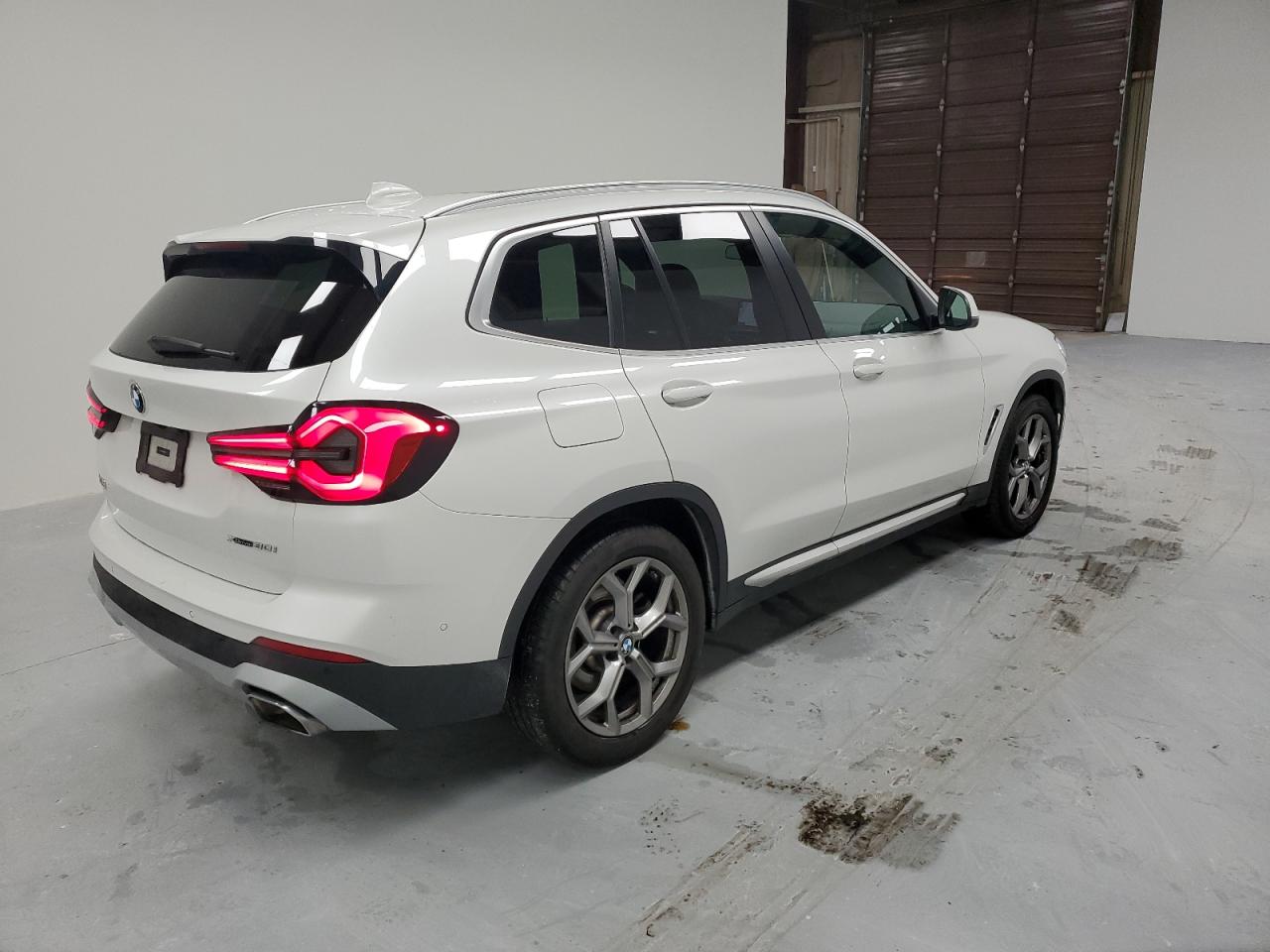 2024 BMW X3 - Image 3