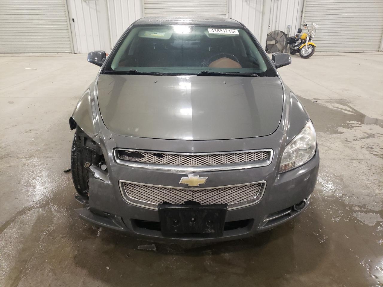 2009 Chevrolet Malibu - Image 5