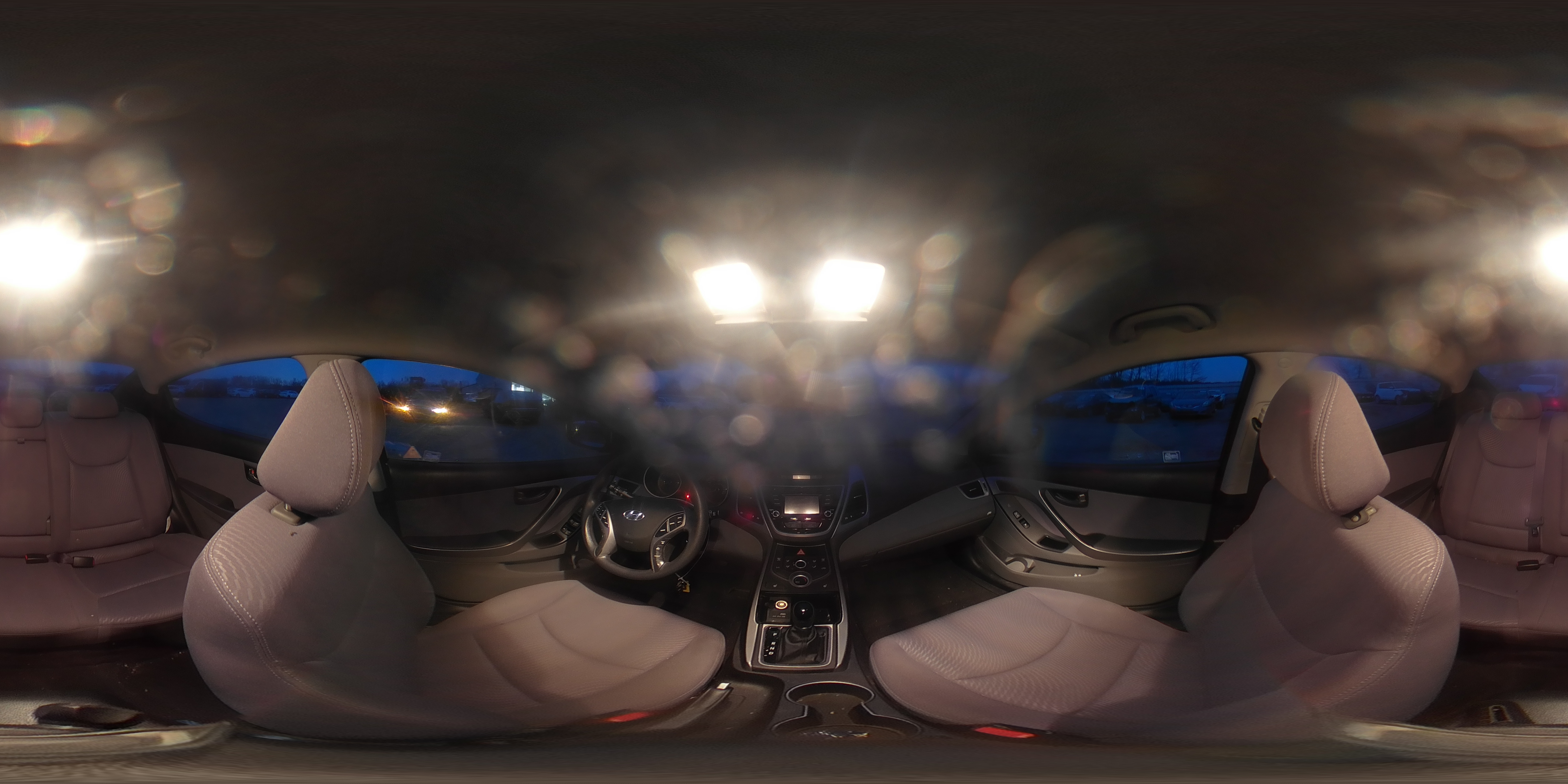 2014 Hyundai Elantra - Image 12