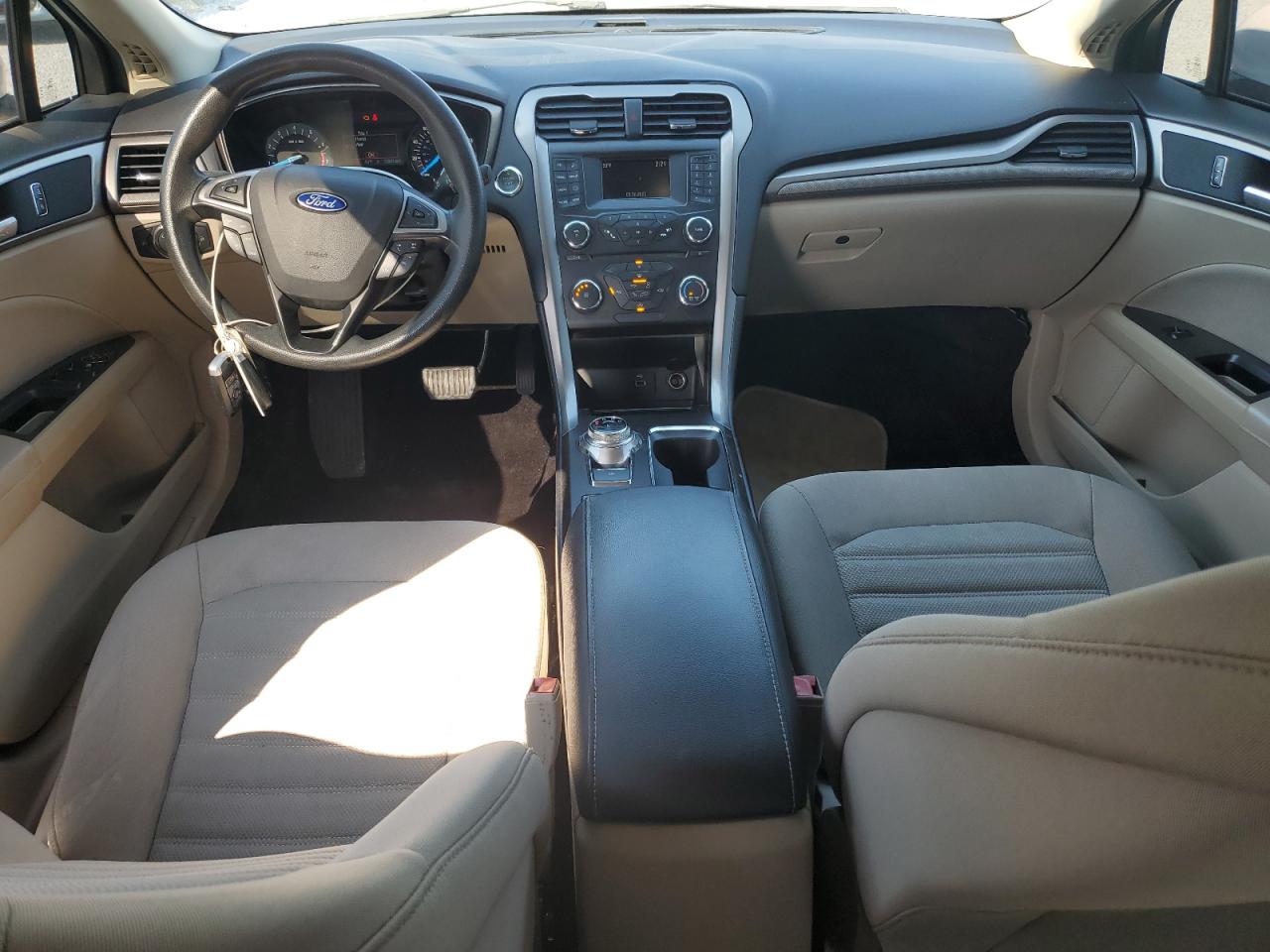 2017 Ford Fusion - Image 8