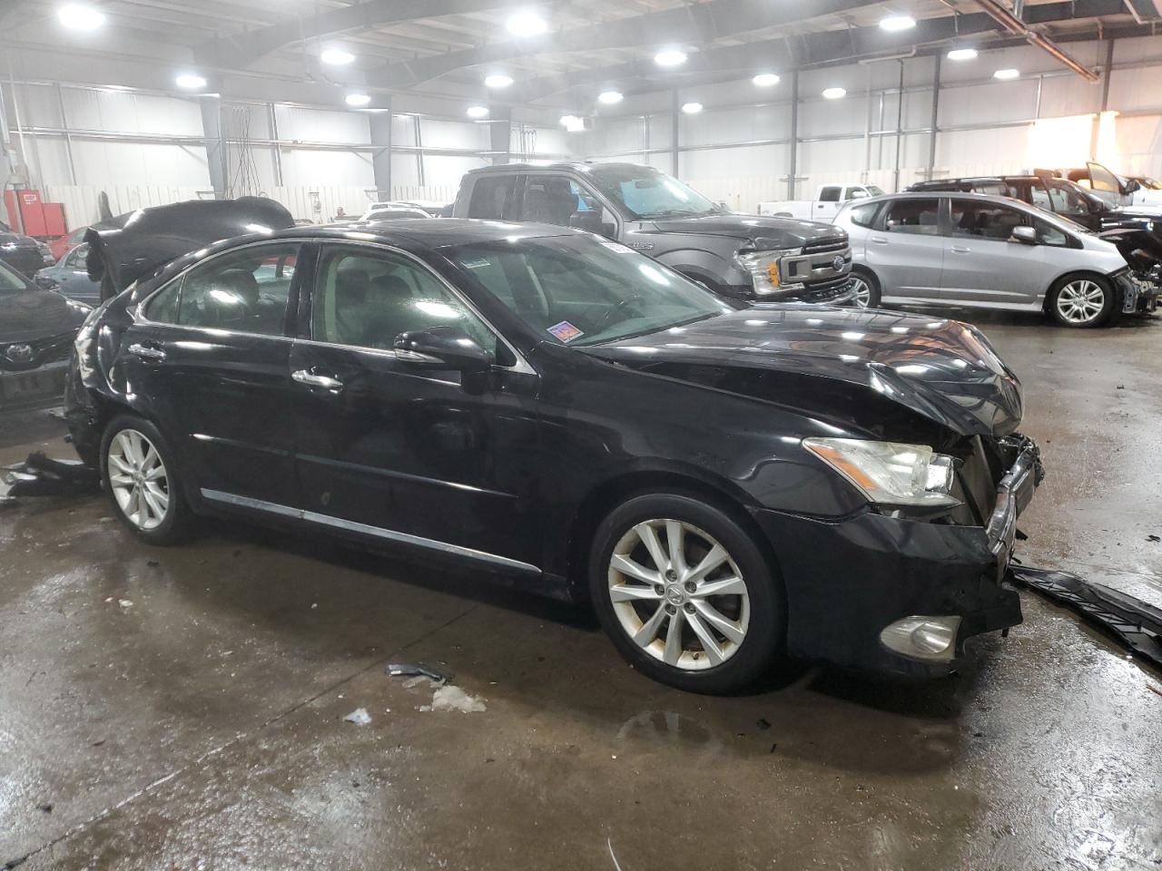 2011 Lexus ES - Image 4