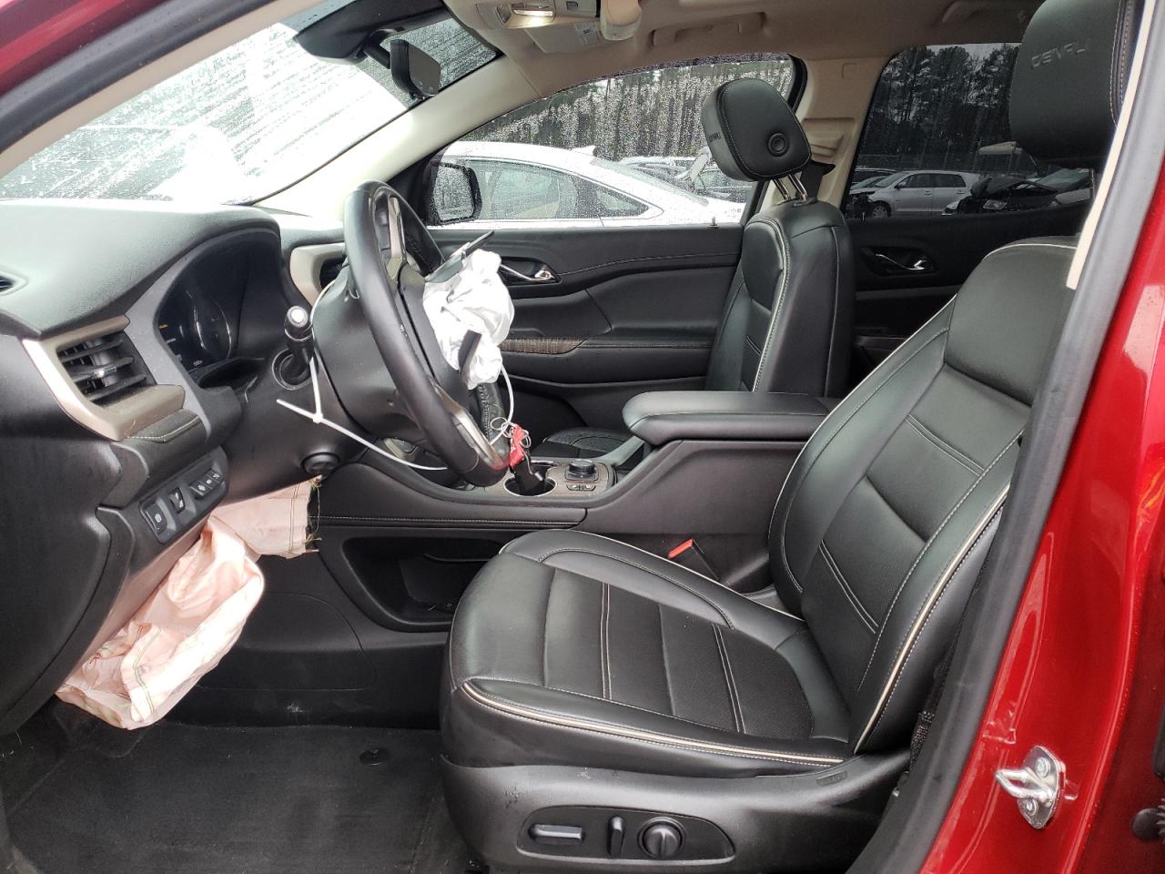 2021 GMC Acadia - Image 7