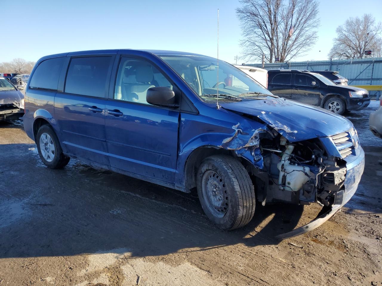 2010 Dodge Caravan - Image 4