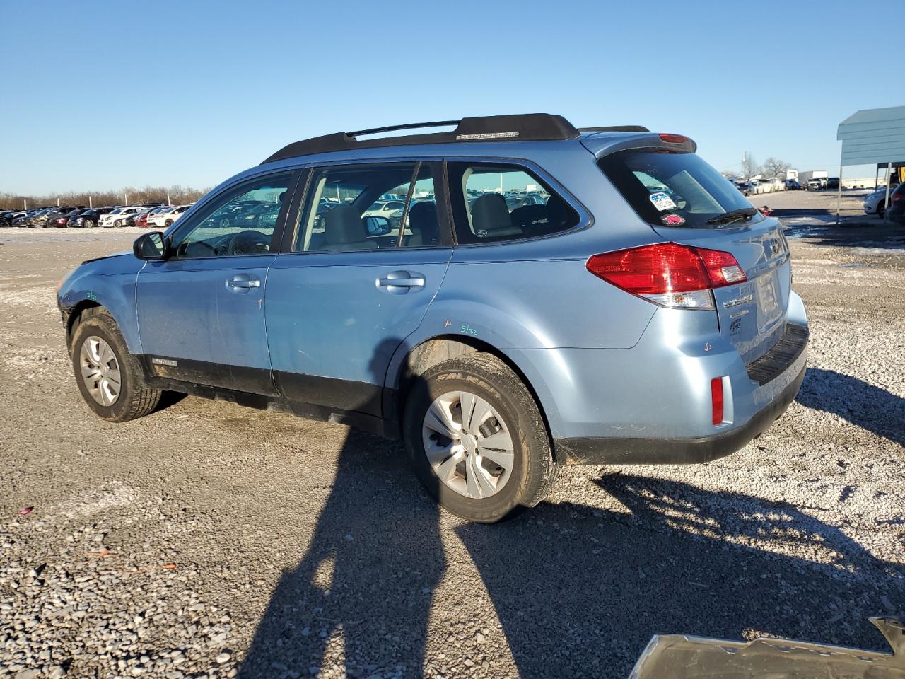 2011 Subaru Outback - Image 2