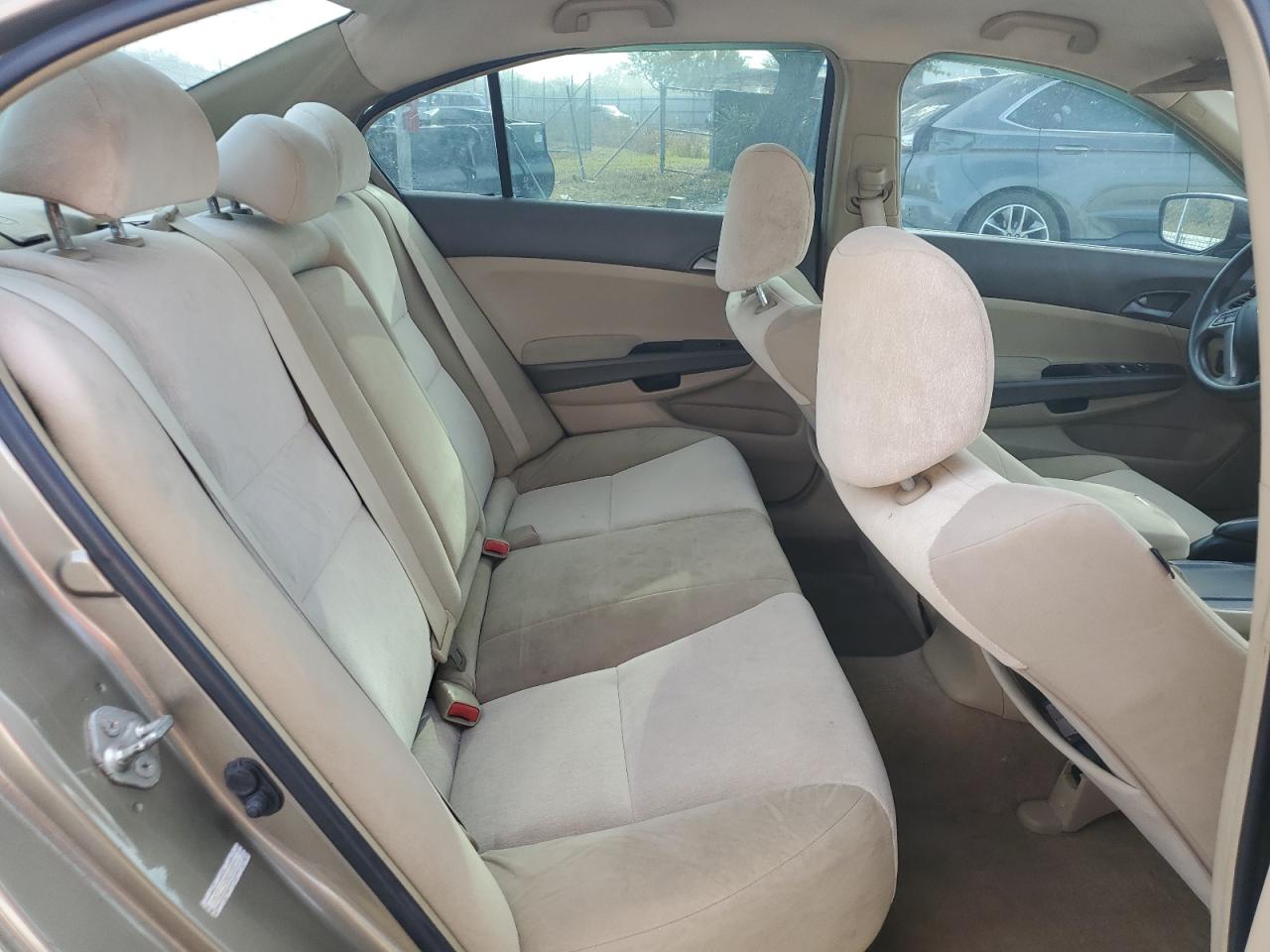 2008 Honda Accord - Image 11