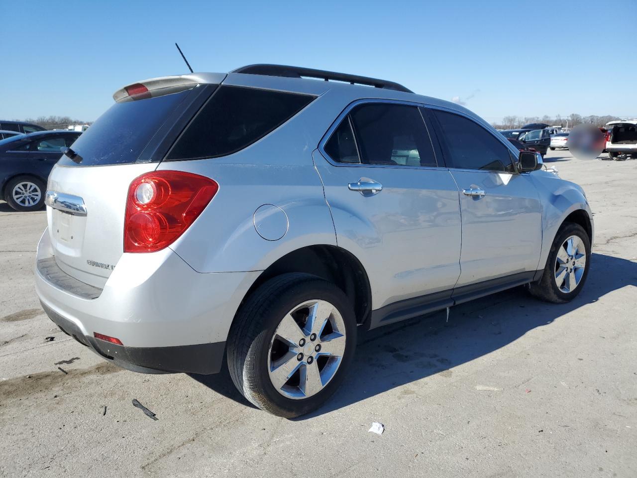 2015 Chevrolet Equinox - Image 3