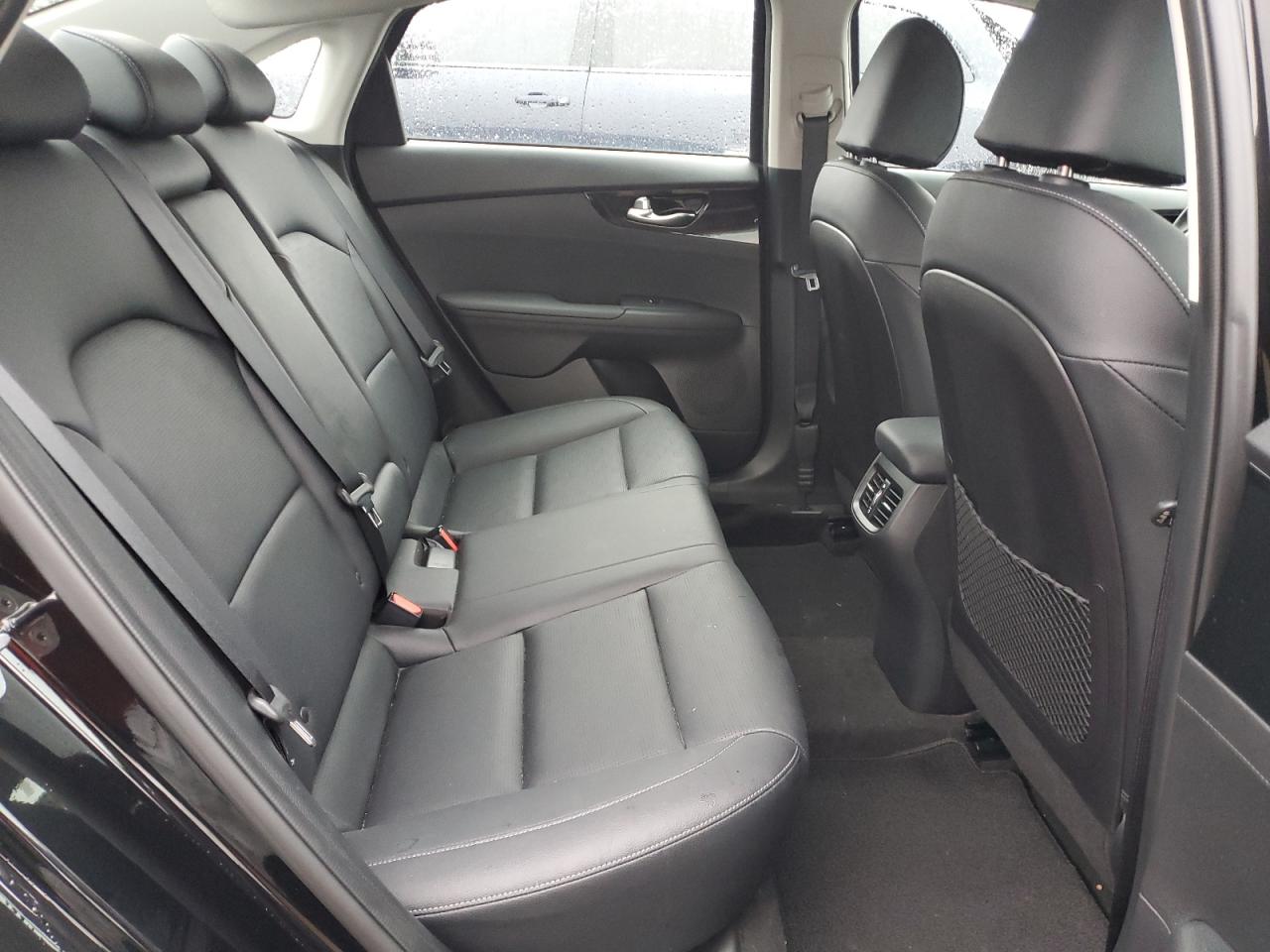 2021 Kia Forte - Image 10