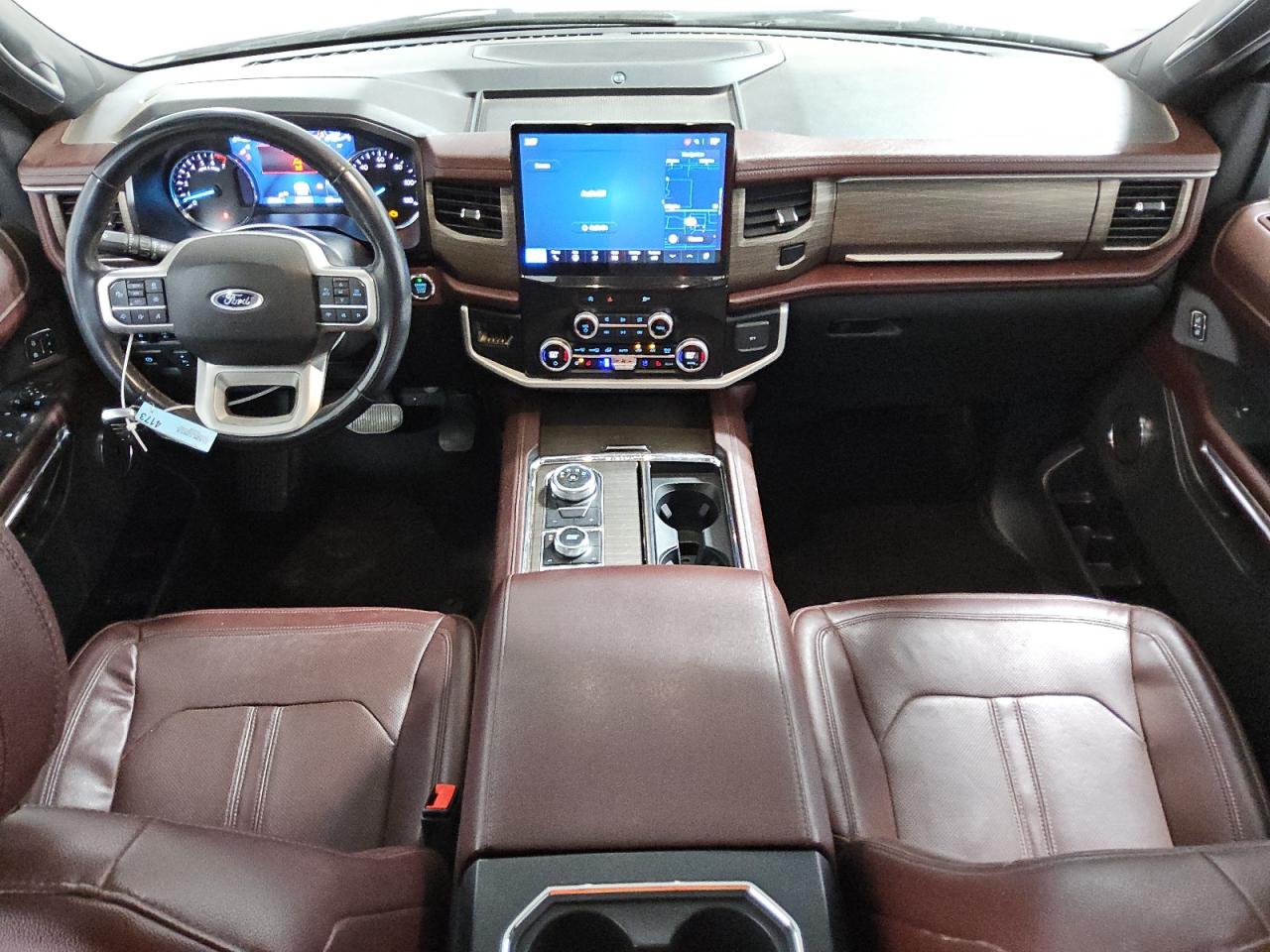 2023 Ford Expedition - Image 8