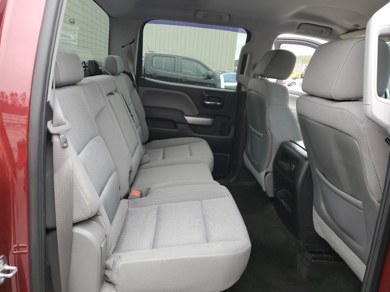 2014 Chevrolet Silverado - Image 10