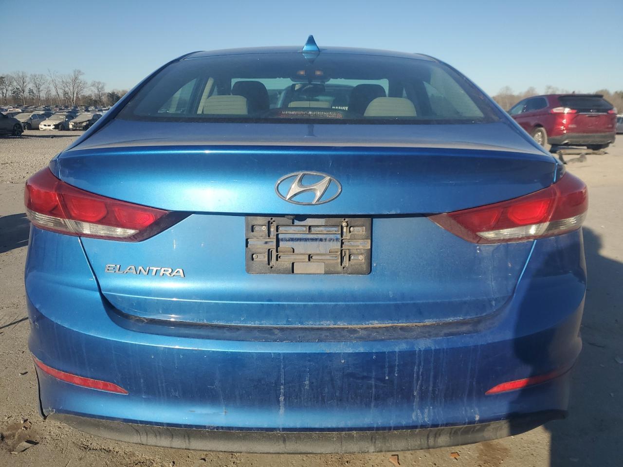 2018 Hyundai Elantra - Image 6