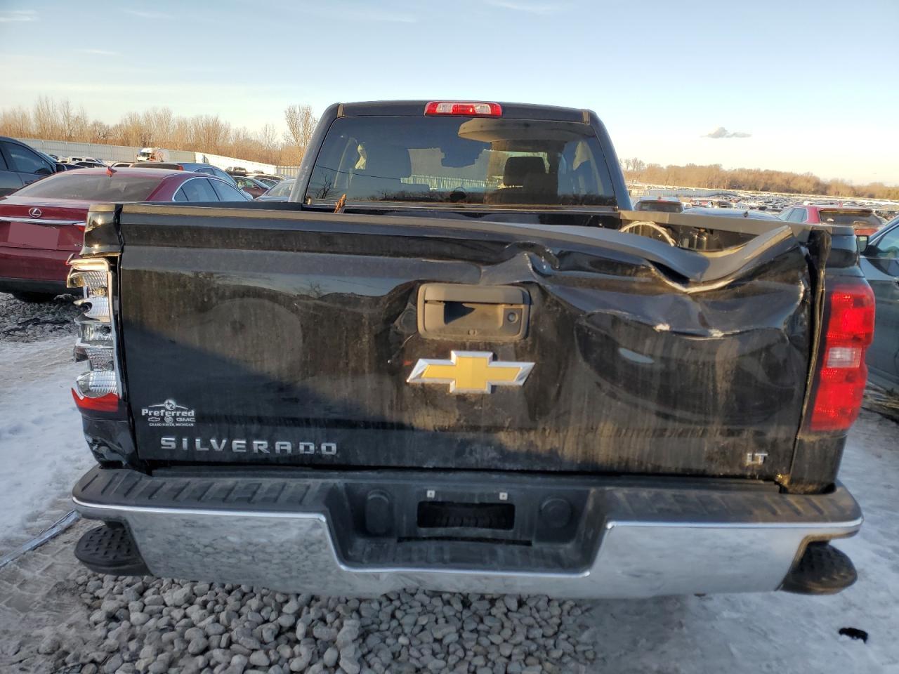 2018 Chevrolet Silverado - Image 6