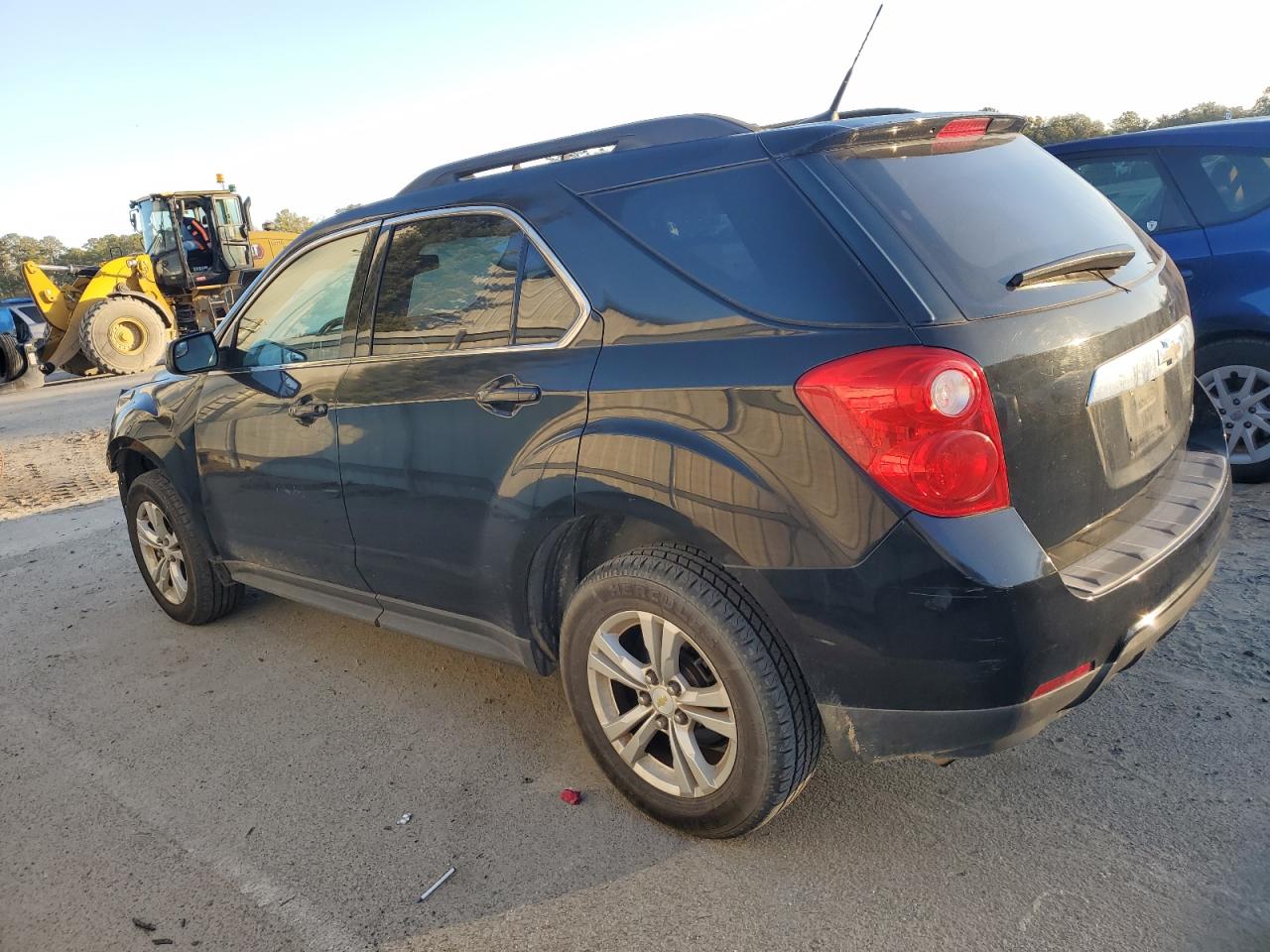 2012 Chevrolet Equinox - Image 2
