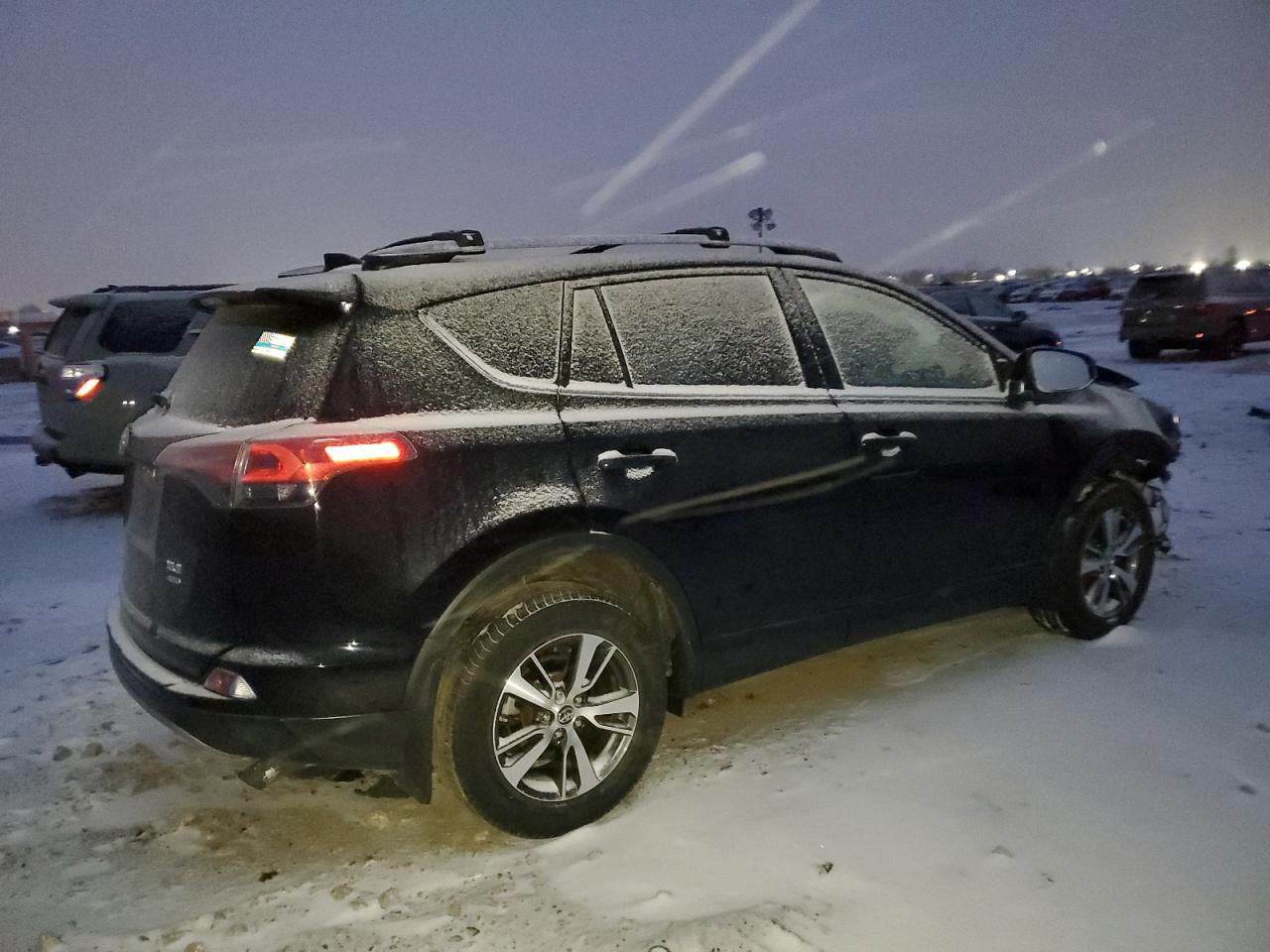 2018 Toyota RAV 4 - Image 3
