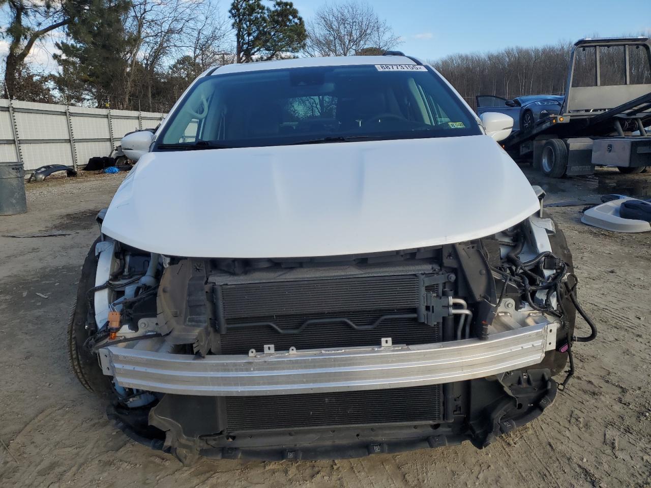 2022 Chrysler Pacifica - Image 5