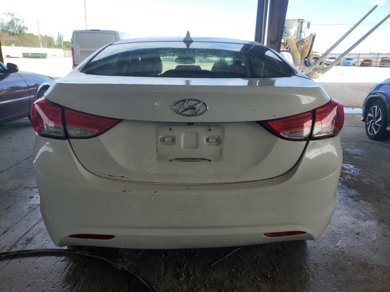 2013 Hyundai Elantra - Image 6