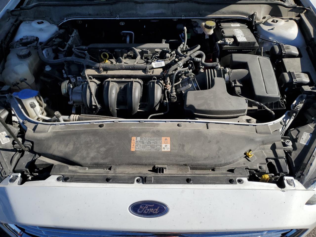 2016 Ford Fusion - Image 11