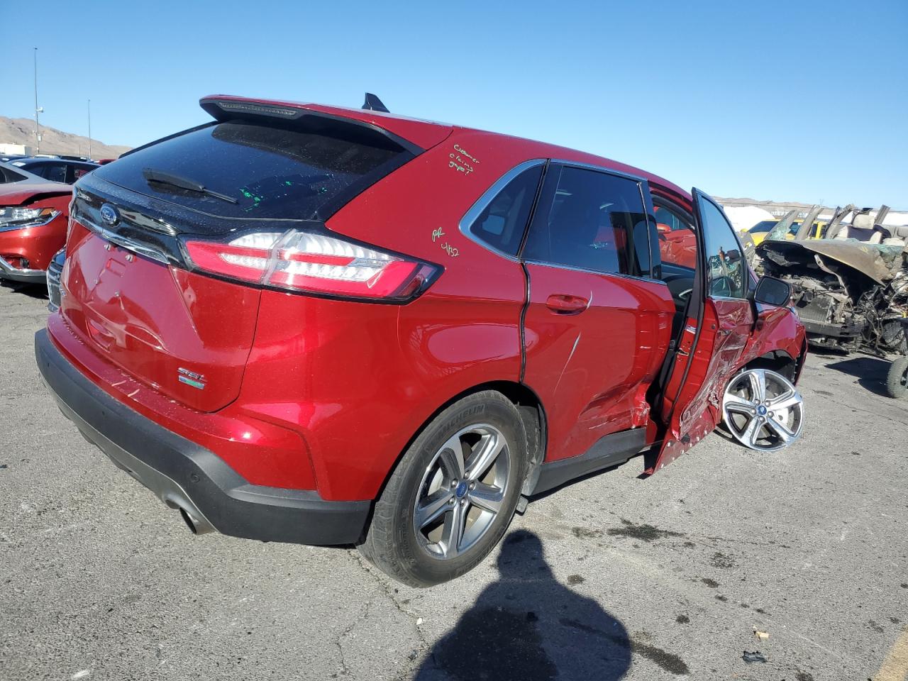 2020 Ford Edge - Image 3