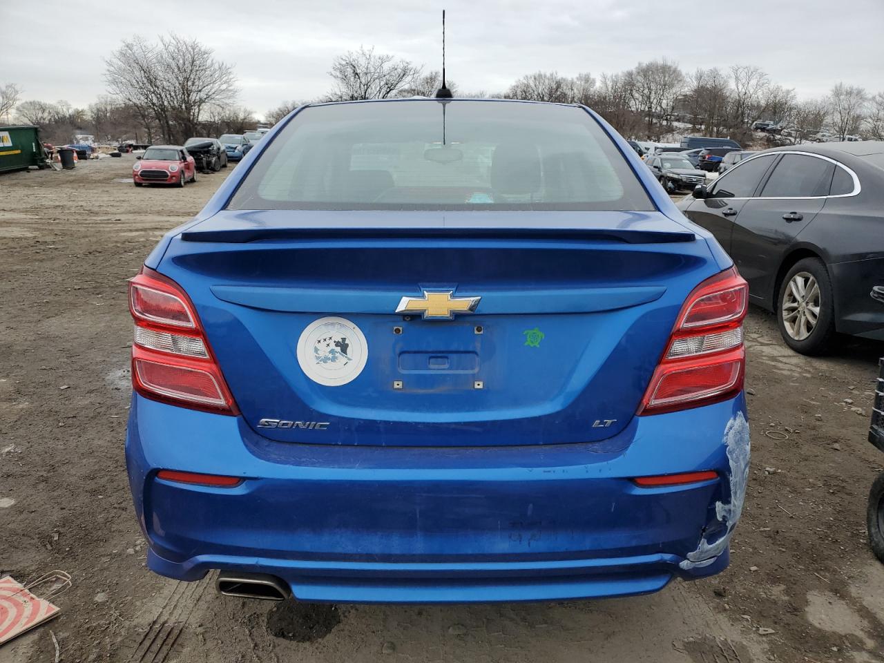 2017 Chevrolet Sonic - Image 6