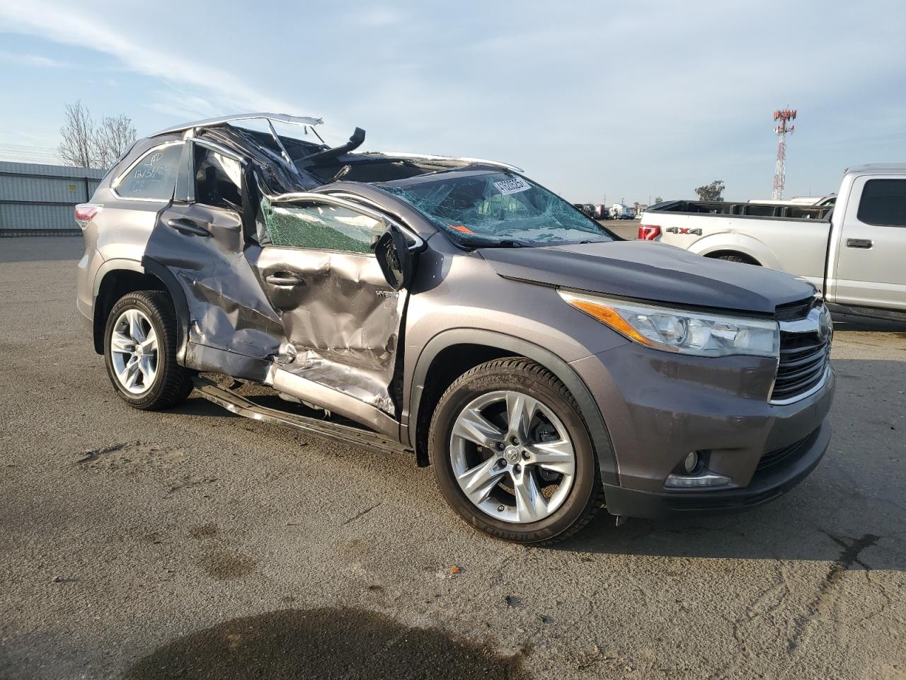 VIN 5TDDCRFH2FS007029 2015 TOYOTA HIGHLANDER no.4