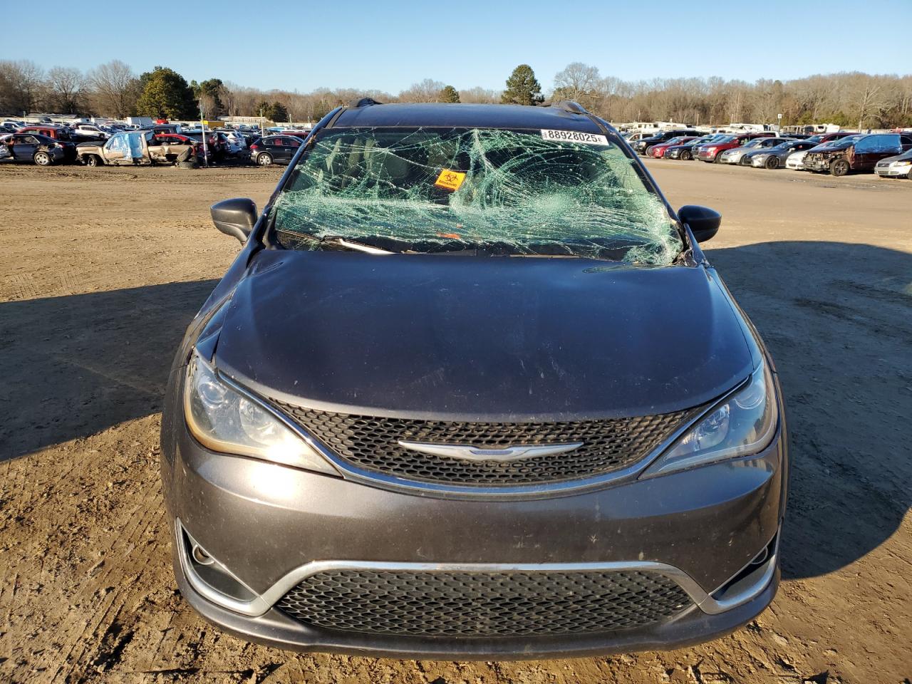 2018 Chrysler Pacifica - Image 5