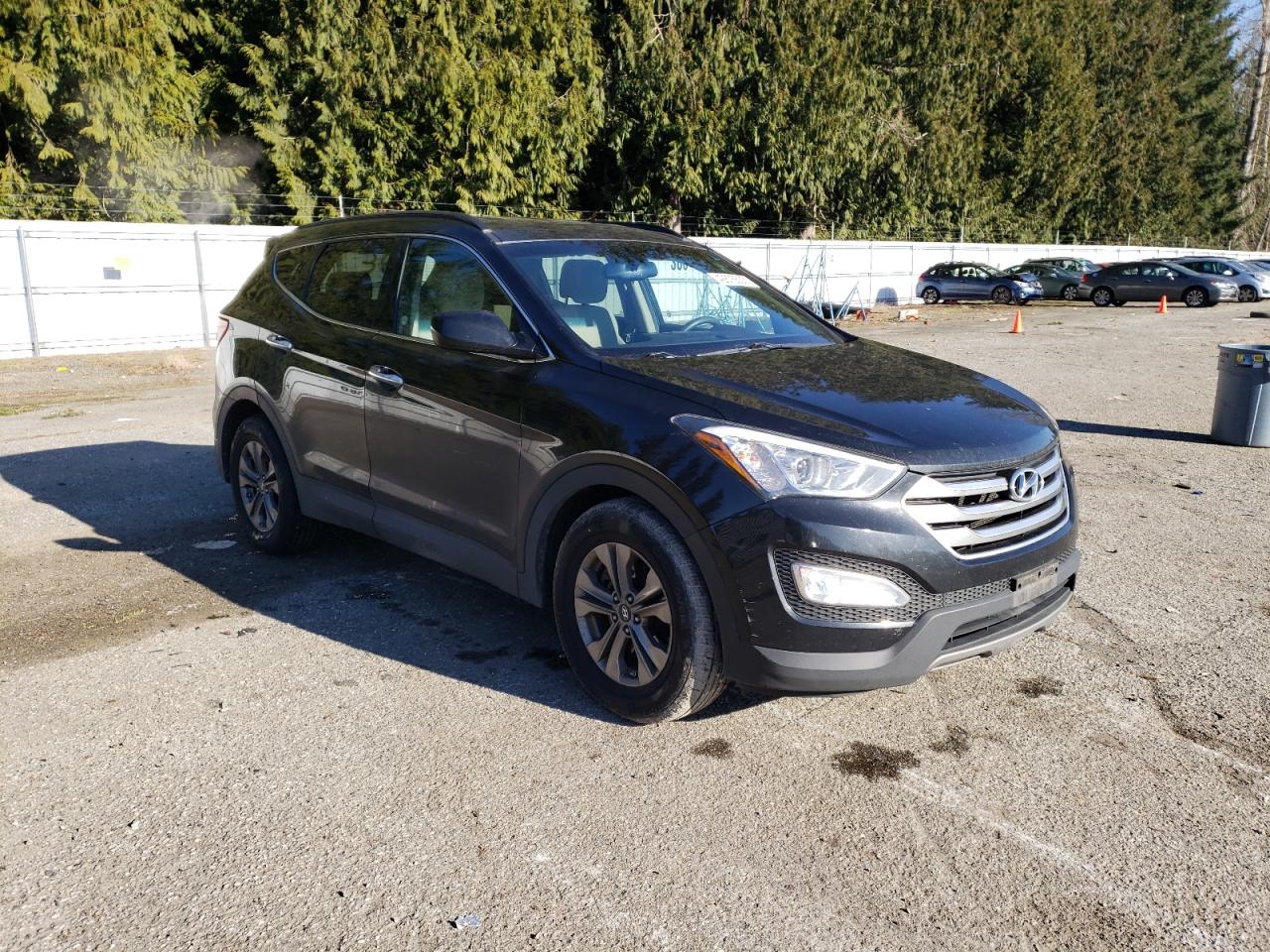 2016 Hyundai Santa Fe - Image 4