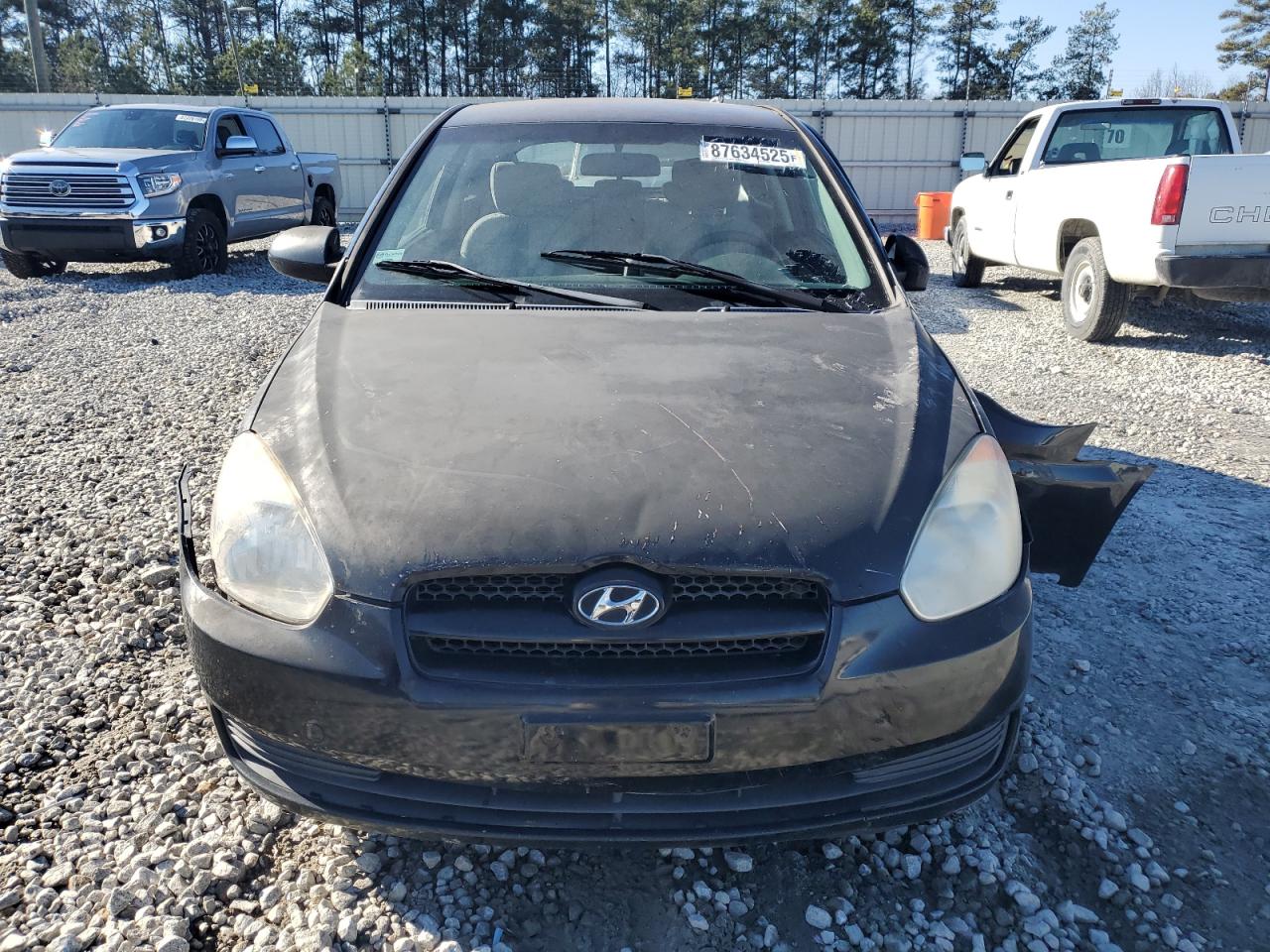 2008 Hyundai Accent - Image 5