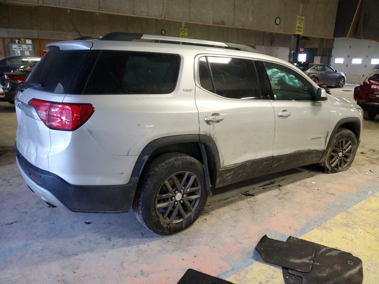 2018 GMC Acadia - Image 3