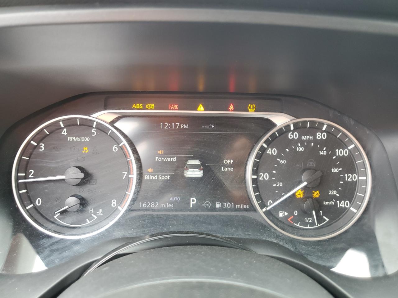 2024 Nissan Rogue - Image 9