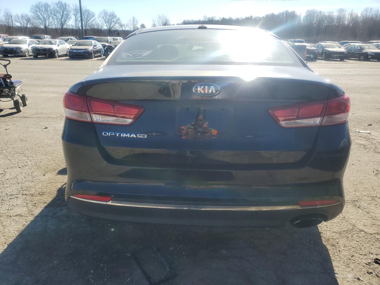 2017 Kia Optima - Image 6
