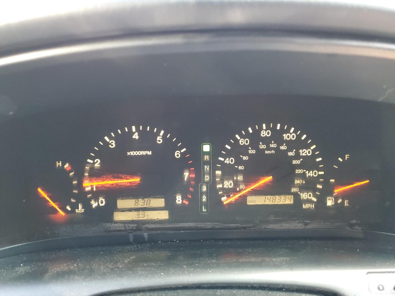2000 Lexus SC - Image 9