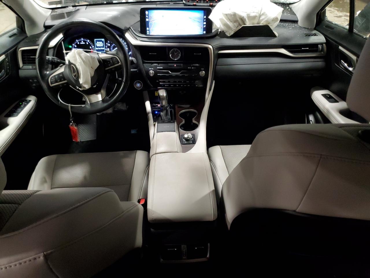 2022 Lexus RX - Image 8