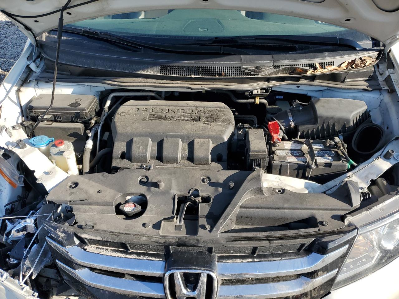 2015 Honda Odyssey - Image 12