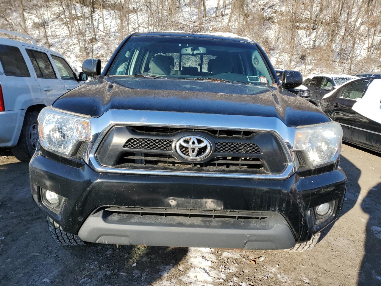 2013 Toyota Tacoma - Image 5